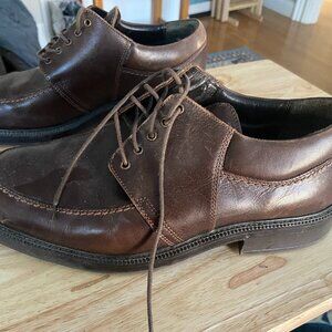 Bill Blass Shoes Size 10